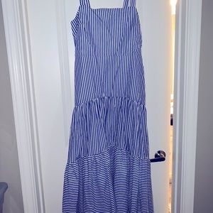 NWOT Banana Republic Petite size 8 stripped dress